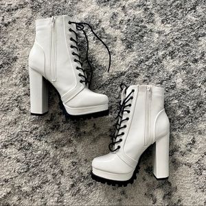 FASHION NOVA White Boots